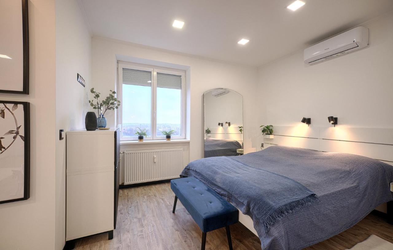 Monos Apartman Tatabánya المظهر الخارجي الصورة